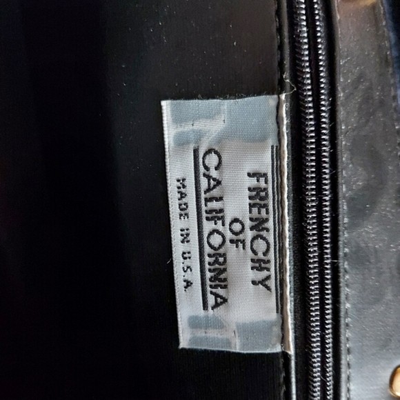 VINTAGE -FRENCHY OF CALIFORNIA NAVY BLUE SUEDE PURSE - Picture 3 of 3